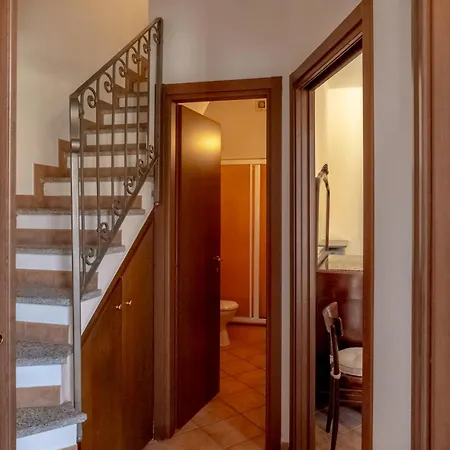 Casa Riale 5 Daire *